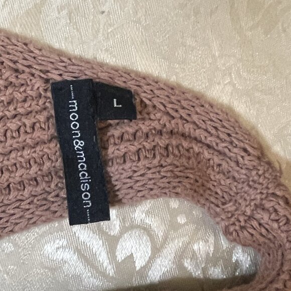Moon & Madison cocoa brown sweater open tank top - great condition - large - Picture 4 of 5